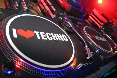 Gruppenavatar von !!!!!!!!!!!!!!!...............I loVe Techno...............!!!!!!!!!!!!!!!