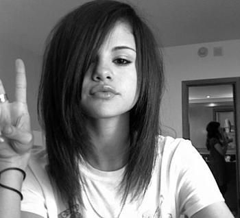 Gruppenavatar von Selena gomez