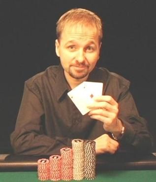 Gruppenavatar von Daniel Negreanu is the best Poker player 4 all times