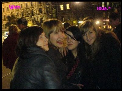 Gruppenavatar von Die Ghetto Clicke..SeLLi..Bianca..Vani..Sarah..x3