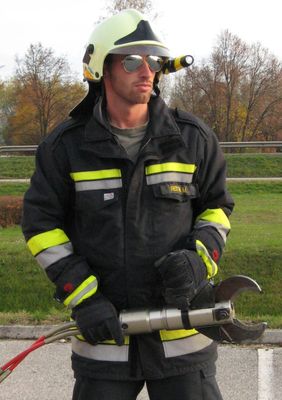 Gruppenavatar von Freiwillige Feuerwehr ist kein Hobby, es ist eine Lebenseinstellung
