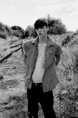 Gruppenavatar von Ash Stymest