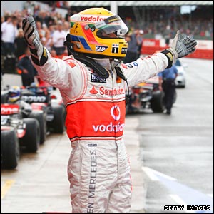 Gruppenavatar von Ich bin LEWIS HAMILTON Fan!!!