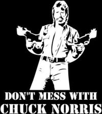 Chuck Norris ejakuliert flüssigen Stahl.