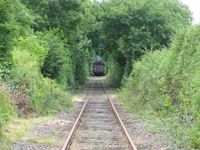 Keine Sorge, am Ende des Tunnels ist noch Licht!!!!>> Sagte der Bahnarbeiter bevor ihn der Zug überfuhr