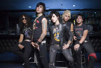 EscaPe thE faTe... [LooVe]