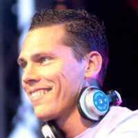 Gruppenavatar von TIESTO LIVE IN CONCERT AM 19.07.2008 IM WIENER GAZOMETER!!!!!