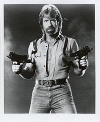 Gruppenavatar von Chuck Norris isst keinen Honig, er kaut Bienen !