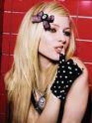 Gruppenavatar von Avril Lavigne is die geilste!!!!!!