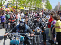 Harley Davidson & Chopper Benefizevent@Hauptplatz Bad Hall