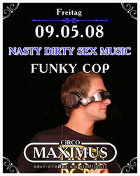 Funky Cop@Maximus