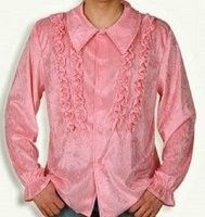 Tragen Männer in rosa Hemden auch rosa Spitzenunterwäsche?