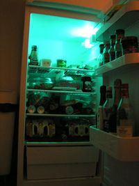 Gruppenavatar von Ich bin mir sicher, das Licht im Kühlschrank brennt auch wenn ich die Türe schließe !!!