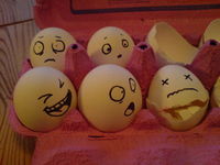 Gruppenavatar von Ich male meinen Eiern immer Gesichter drauf:)