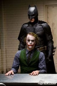 "The Dark Knight"---dieser FILM ist einfach NUR......GEIL!!!!