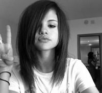 Gruppenavatar von Selena gomez