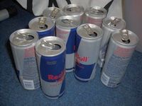 RED BULL zum Frühstück- Trinker