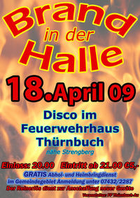 Brand in der Halle@Feuerwehrhaus Thürnbuch