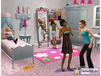 *Sims 2*