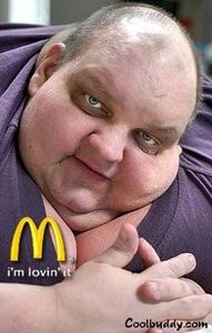 Mc Donalds braucht keinen Lieferservice! den fetten leuten schadet ein bisschen bewegung nicht!!