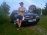 Gruppenavatar von =) Würmer. der beste Autofahrer..=)