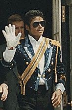 *Michael-Jackson-Gedenkgruppe*