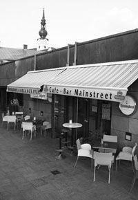 Mainstreet Cafe-Bar