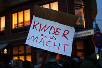 Kinder an die Macht!!!!!!!!!!!!!!!!!!!!!!!!!!!!!!!!!!!!!!!!!!!!!!!!!!!!!!!!!!!!!