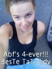 Gruppenavatar von . . TaaTaa iis diie B-E-S-T-E!! Abf´s 4-ever . . I liieb di soooo! ! !