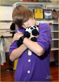 I love JUSTIN BIEBER und keinen anderen .......♥♥♥♥