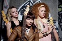 Ruf´s Blues Caravan 2011 - Girls With Guitars!