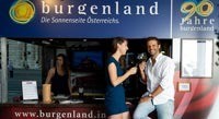 OLN - Wein Burgenland Stand am Filmfestival am Wiener Rathausplatz