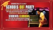 Schools Out Party & Students Clubbing