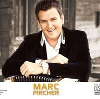 Autogrammstunde mit Marc Pircher