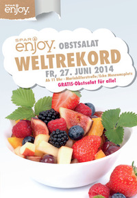 Weltgrößter Obstsalat in Wien@Mariahilfer Straße / Ecke Museumsplatz