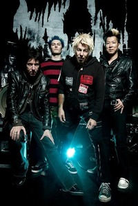 UK SUBS (uk) + TV SMITH (uk)@Arena Wien