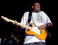 Eric Gales Band Support: Bettina Schelker (guitar / vocals)