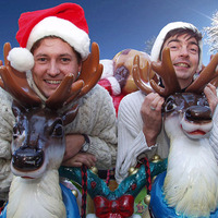 Danny & Gerry | OUR CHRISTMAS - Eine turbulente Weihnachtsshow@Bühne im Hof