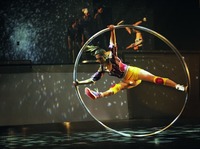 Cirque Éloize - iD @Festspielhaus St. Pölten
