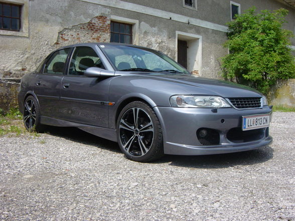 Guggi´s Vectra  - 