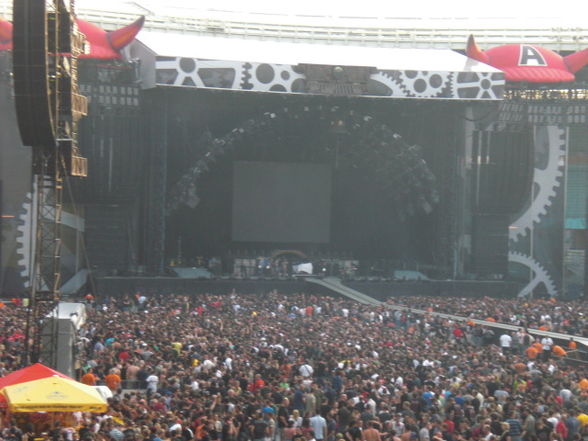 AC/DC in Concert 09 (Part II) - 