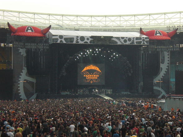 AC/DC in Concert 09 (Part II) - 