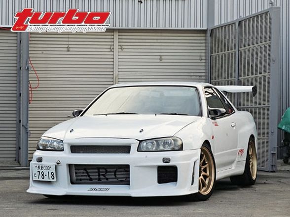 Nissan Skyline GTR - 