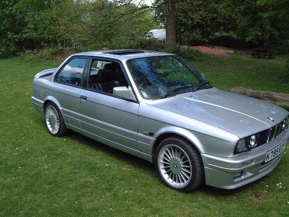 Aufgemotzte E30  - 