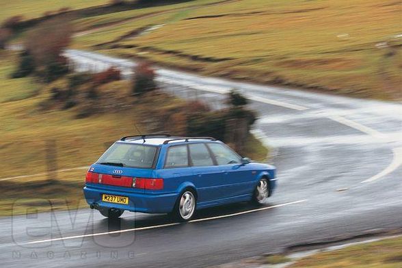 Audi RS2 - 