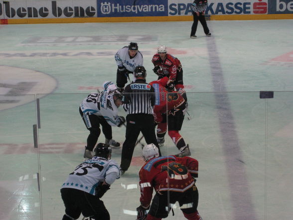 Pre-Season EHC Black Wings vs. HKJ  - 