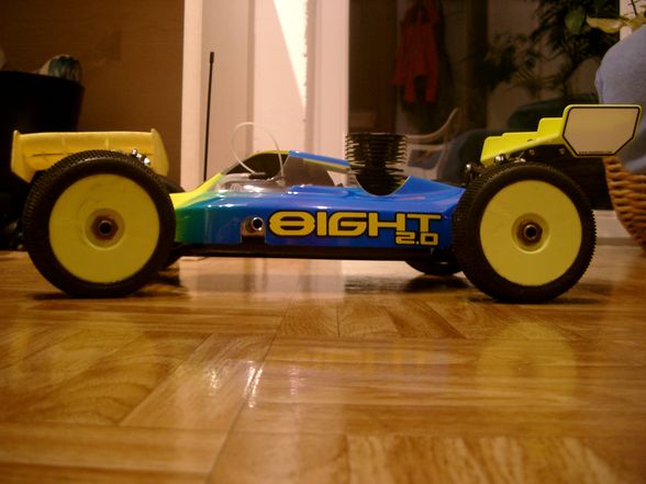 Losi 8ight 2.0 - 