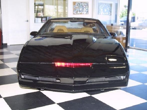 KNIGHT RIDER - 