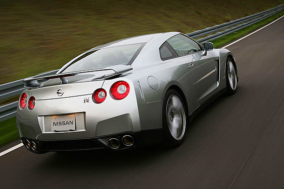 Bilder zu den News Nissan GT-R - 