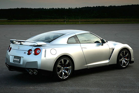 Bilder zu den News Nissan GT-R - 